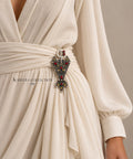Broche MYA